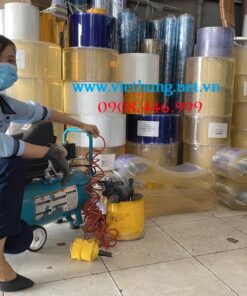 Rèm nhựa PVC được gia công sẵn tại Việt Hưng