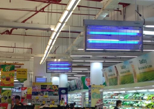Đèn diệt côn trùng dùng trong siêu thị thực phẩm