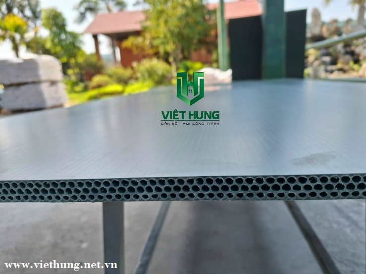Tấm nhựa Eco cốp pha lót sàn 