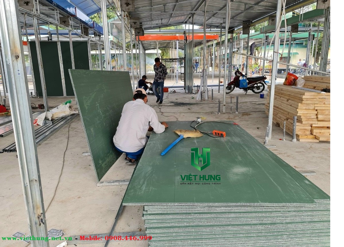 Tấm nhựa Eco (Cốp pha nhựa) làm sàn, vách Tấm nhựa Eco (Cốp pha nhựa) làm sàn, vách