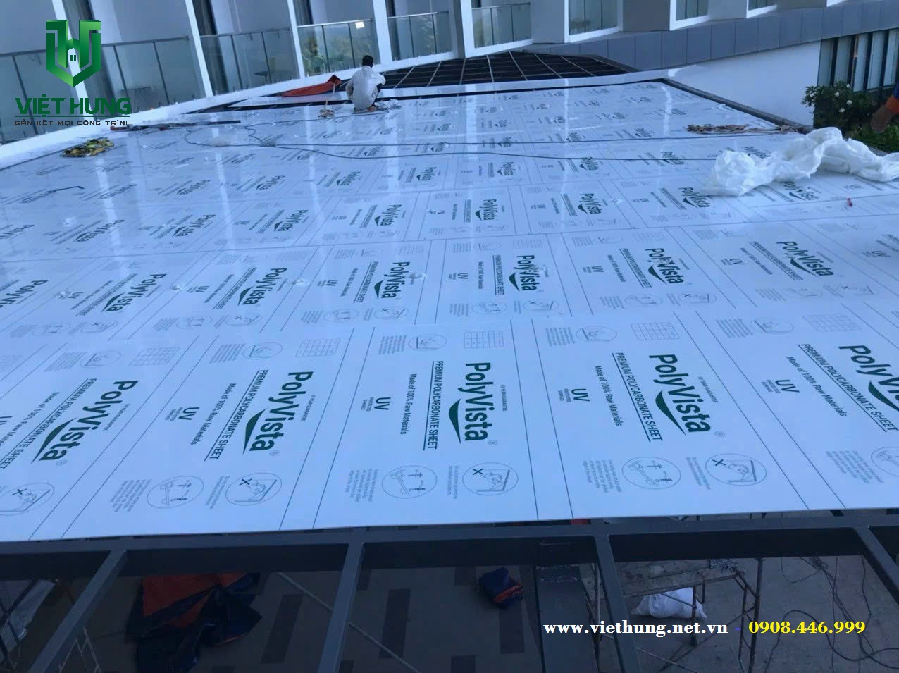 Mái lợp lấy sáng Poly đặc Poly Vista Việt Nam cao cấp