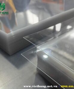 tấm nhựa PET cứng trong kính